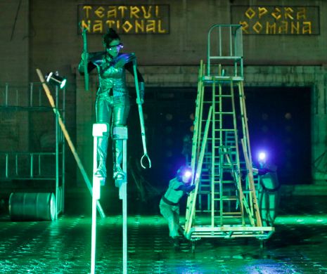 Teatru pe picioroange. Cum arată lumea DUPĂ Apocalipsă I FOTO INEDITE