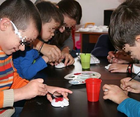 Terapia psihologică pentru copiii cu autism - promisă oficial, dar inaccesibilă