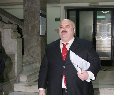 Cătălin Voicu a „căpușat”și Electrica prin firma finului