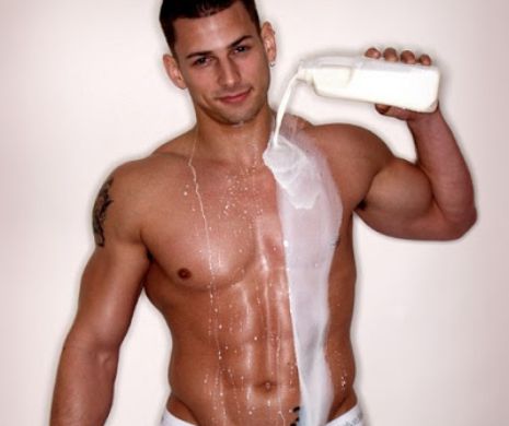 Ce le poate face iaurtul BĂRBAŢILOR | VIDEO