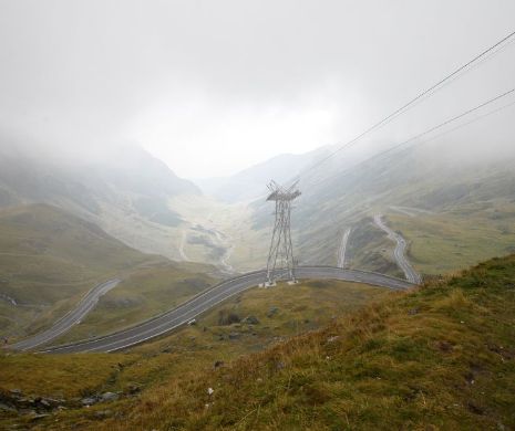 CNADNR: Astăzi se redeschide Transfăgărășanul. Cine se aventurează pe Transalpina o face pe propria răspundere