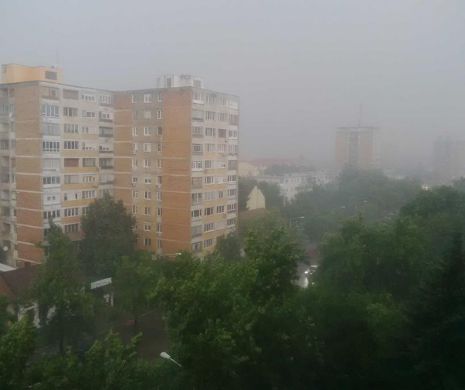 COD PORTOCALIU ŞI GALBEN de ploi şi vijelii. HARTA zonelor afectate