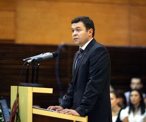 De ce crede RECTORUL unei universități importante că  NU ÎȘI AU ROSTUL meditațiile pentru BAC