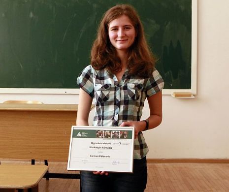 Elevă de liceu, premiată pentru promovarea meseriei de doctor