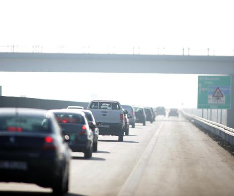FEMEIE LA VOLAN. Explicația HALUCINANTĂ a ȘOFERIȚEI care rula pe contrasens pe AUTOSTRADA A1 I VIDEO
