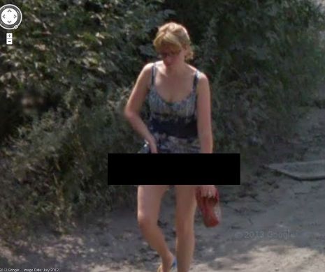 Îşi FĂCEAU DE CAP pe stradă şi au fost surprinşi de Google. Imagini cu IUBĂREŢI pe Street View | GALERIE FOTO