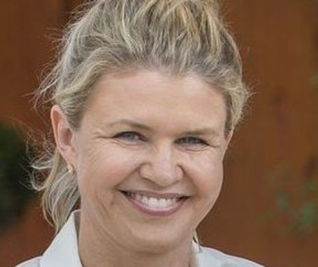 Optimistă şi curajoasă. Prima apariţie în PUBLIC a soţiei lui Schumacher | FOTO
