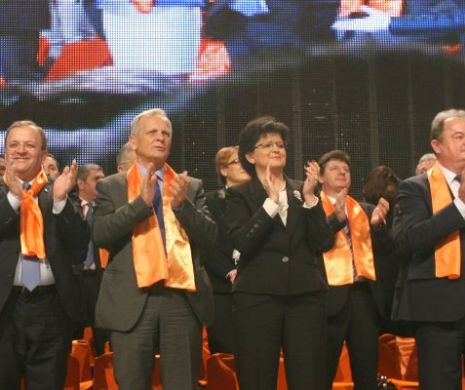 PARTIDUL cu 100 de CONDUCĂTORI