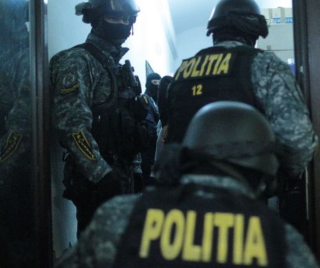 Percheziții la EVAZIONISTII din Caras Severin