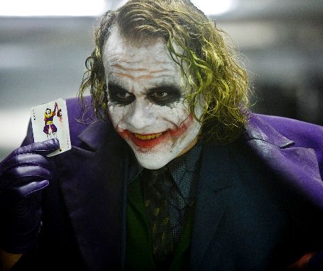 Sunetul visceral care îl îmbracă pe Joker