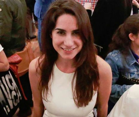 „The gallery looks amazing, congrats Catinca!”