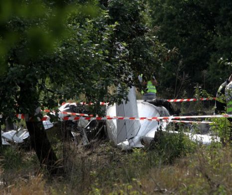 TRAGEDIE în Polonia. Un AVION cu 11 parașutiști la bord s-a PRĂBUȘIT