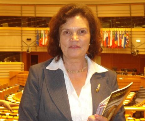 Caz unic în „Țara lui Oprișan”. ISJ Vrancea a numit ilegal un consilier județean director la o școală privată