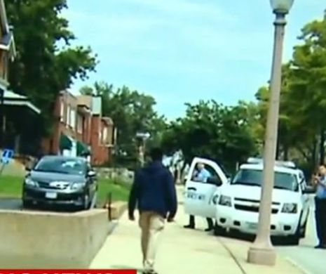 Cazul tânărului de culoare ucis de poliție. Imagini video cu momentul când a fost ÎMPUȘCAT