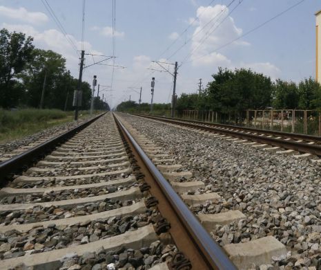 CFR scoate la licitaţie 1000 km de cale ferată