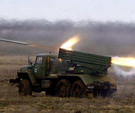 Criza din Ucraina: 150 de TANCURI si ALTE VEHICULE DE ARMATA vor veni din Rusia, spune liderul rebelilor