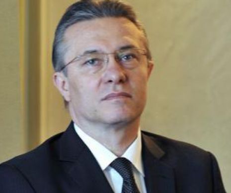 Diaconescu: Îmi voi respecta angajamentul de a candida, am să-mi strâng singur semnăturile