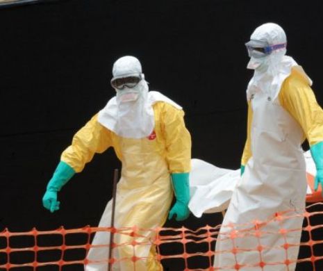 Expert britanic: Teroriştii ar putea folosi VIRUSUL EBOLA pentru a crea o BOMBĂ BIOLOGICĂ