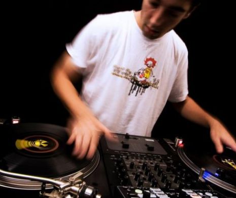 Sunwaves, festivalul de muzică electronică, la a 16 ediție la Kazeboo
