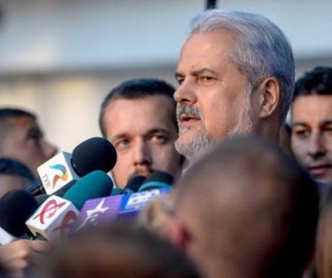 Supriza MAXIMA! Ce au facut vecinii de la Cornu cand au aflat ca Adrian Nastase a fost eliberat