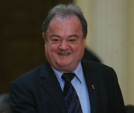 Vasile Blaga: Dacă la Senat nu se întruneşte cvorumul, înseamnă că Ponta nu doreşte reducerea CAS