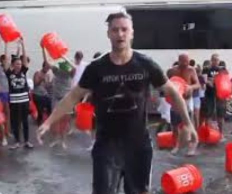 Vedetele îşi toarnă gheță în cap pentru bolnavii de scleroză