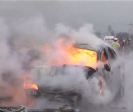 Accident cumplit în Sălaj. Patru tineri au murit arşi de vii în maşina în care se aflau