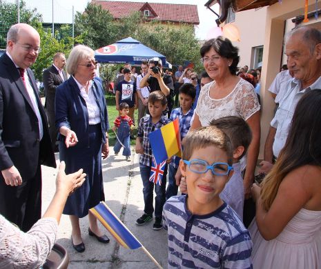 Casa care a devenit ”acasă” pentru primul grup de copii abandonaţi