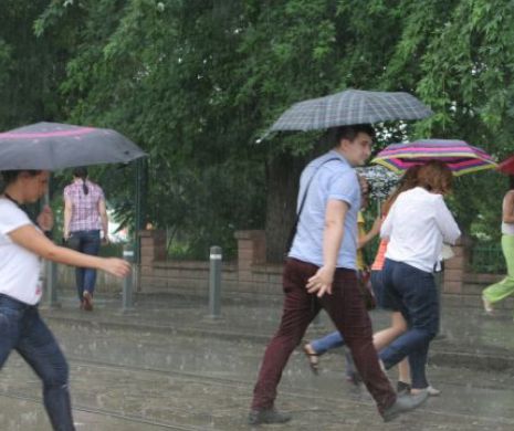 Cod Galben de ploi şi vânt pentru judeţele Hunedoara şi Bihor