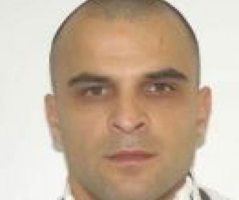 De trei ani eră căutat pentru CRIMĂ în toată țara şi a fost prins din cauza unei dureri de dinţi