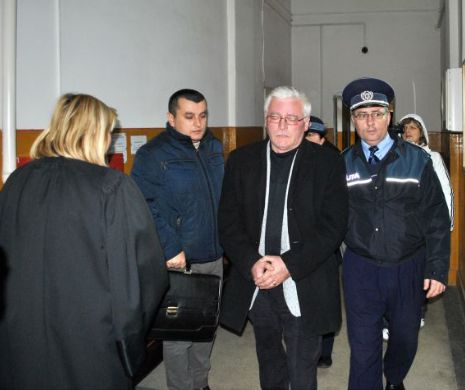 EXCLUSIV PRINT. Miei și lapte pentru șefii din Agricultură. Șpăgi ridicole pentru fraude uriașe din bani europeni