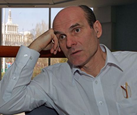 Jurnalistul Cristian Tudor Popescu a fost amendat cu 2.000 de lei pentru discriminarea romilor