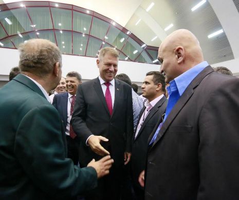 Prezidenţiabilul ACL, Klaus Iohannis, îşi depune azi candidatura la BEC