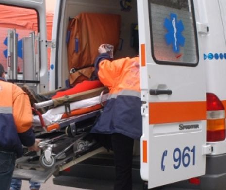 Un elev a ajuns în stare gravă la spital după ce a fost bătut în şcoală