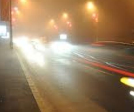 COD GALBEN de ceaţă în mai multe judeţe şi pe Autostrada Soarelui