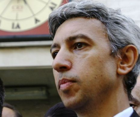 Dan Diaconescu este citat astăzi la judecata finală în dosarul de șantaj. Politicianul contestă condamnarea de trei ani de închisoare cu executare