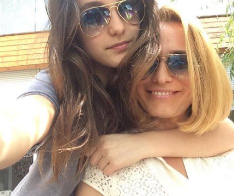 FOTO Alexia Eram calcă pe urmele mamei sale: va prezenta un show tv!