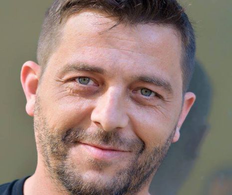 Jurnalistul Bogdan Stoica despre ceasurile, CASELE şi maşinile politicienilor: "N-au nimic românesc pe ei, nimic ieftin"