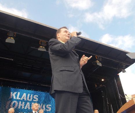 Ludovic Orban-"Ponta, porţi ghinion României, nu te duce la meciul cu Ungaria !"