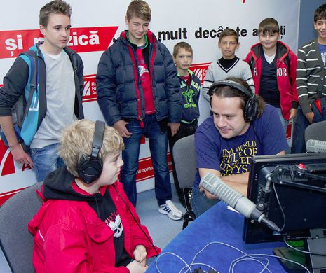 Mii de vizitatori la Radio România de Ziua porţilor deschise