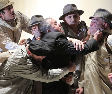 „Oidip”, spectacol sold-out la Festivalul Naţional de Teatru