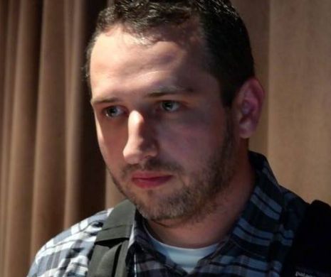 Povestea impresionantă a tânărului român plecat de la 8 ani de acasă. Deşi nu a terminat facultatea, lucrează la Facebook în SUA şi l-a cunoscut personal pe Mark Zuckerberg