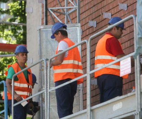PROBLEME MAJORE pe piaţa CONSTRUCŢIILOR. IATĂ ce vor CONSTRUCTORII de la VIITORUL PREŞEDINTE
