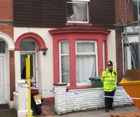 șase persoane suspectate de TERORISM, arestate în Marea Britanie