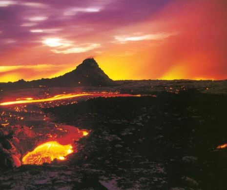 STARE DE ALERTĂ în Hawaii. Erupţia Vulcanului Kilauea provoacă EVACUAREA locuitorilor din Big Island | FOTO şi VIDEO