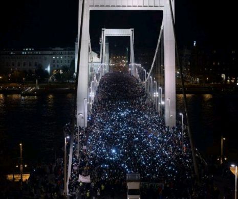 Viktor Orban s-a speriat și a retras Taxa pe Internet