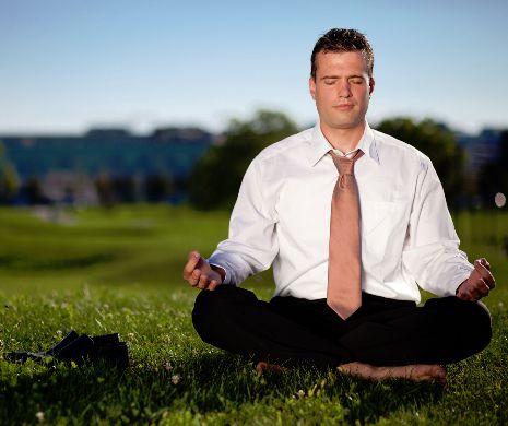 A  apărut un MINISTRU însărcinat cu PRACTICILE TRADIŢIONALE