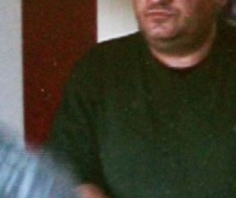 A făcut pe el de frică, la propriu. POLIȚIST de la Investigarea Fraudelor ÎNCĂTUȘAT pentru MITĂ