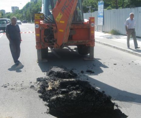 A ocolit o groapă şi a intrat în plin într-un autoturism suedez
