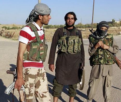 BĂIEȚII racolați de jihadiștii STATULUI ISLAMIC: bătuți, torturați și îndoctrinați